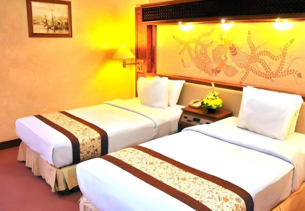 Kartika Chandra Hotel Jakarta Kültér fotó