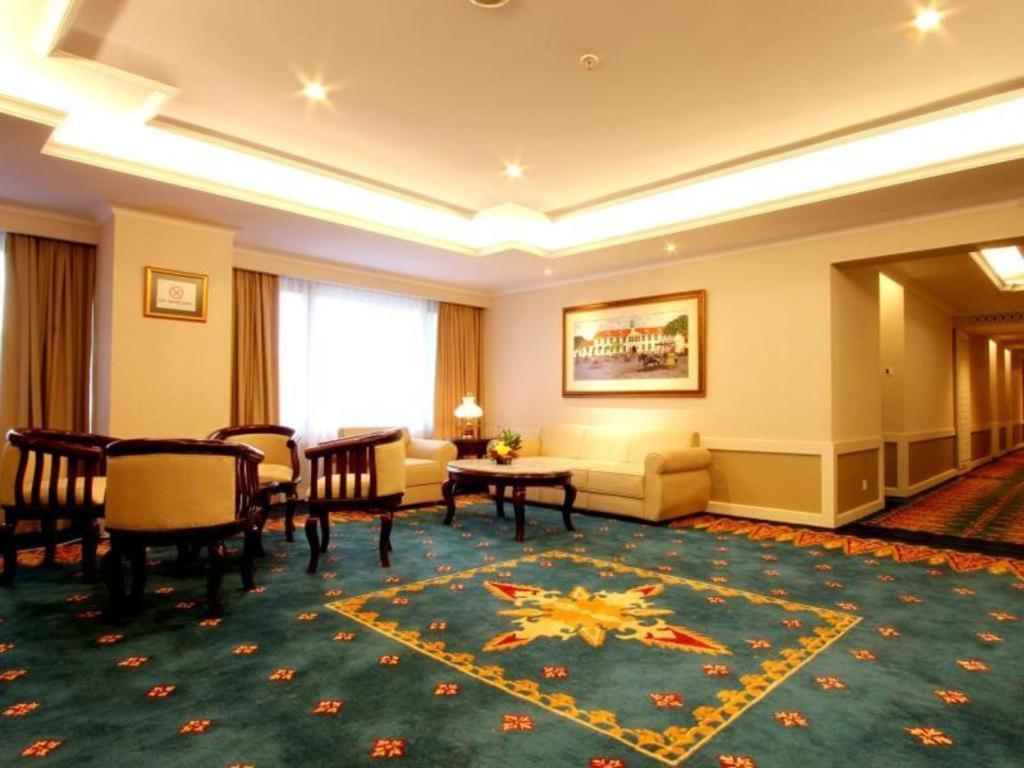 Kartika Chandra Hotel Jakarta Kültér fotó