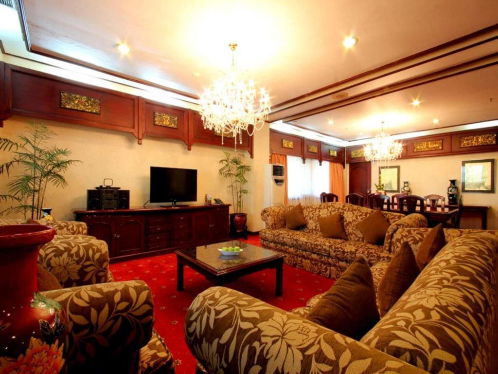 Kartika Chandra Hotel Jakarta Kültér fotó