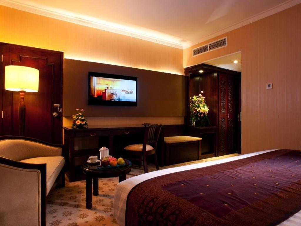 Kartika Chandra Hotel Jakarta Kültér fotó