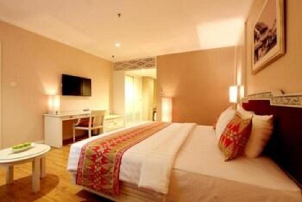 Kartika Chandra Hotel Jakarta Kültér fotó